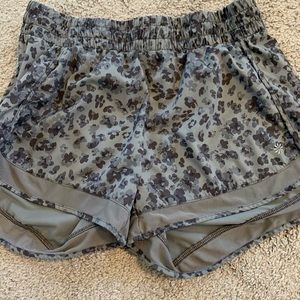 Athleta Gray Floral Athletic Shorts